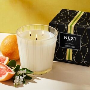 NEST New York Grapefruit Candle